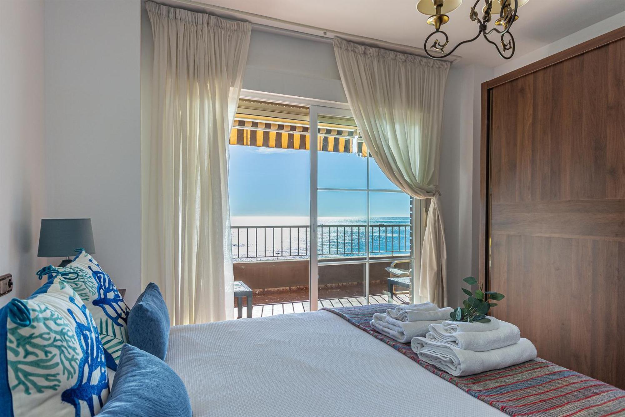 Casa Mare Apartamento En Primera Linea De Playa Almuñécar Dış mekan fotoğraf